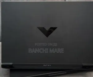 New Laptop HP Victus 15 16GB Intel Core i7 SSD 1T