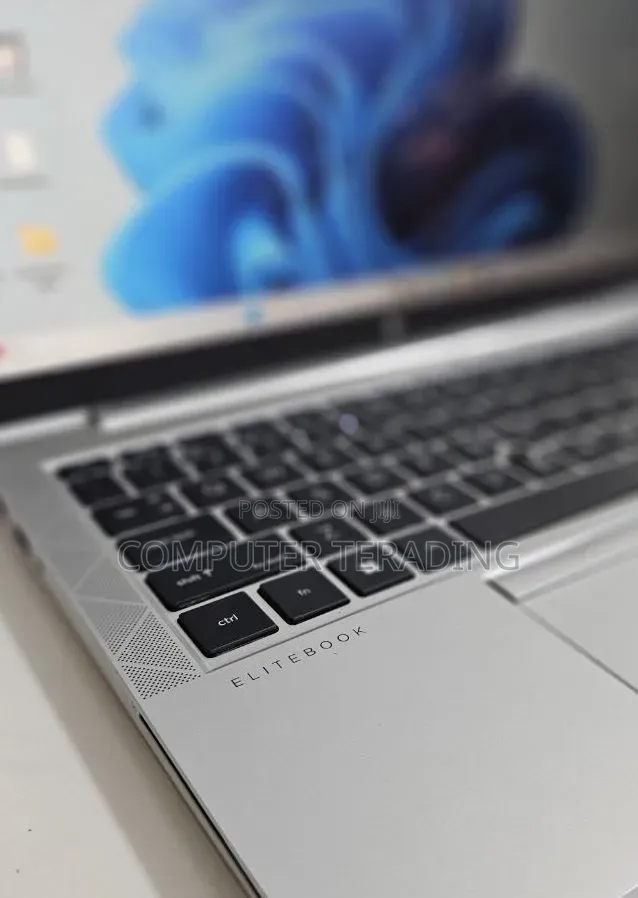 New Laptop HP EliteBook 840 G8 16GB Intel Core i7 SSD 512GB