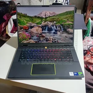 New Laptop Alienware M16 16GB Intel Core Ultra 9 SSD 1T