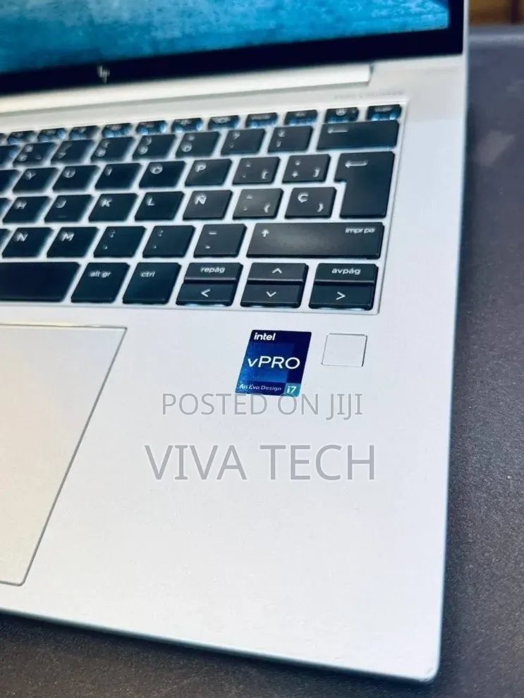 New Laptop HP EliteBook 840 G9 16GB Intel Core i7 SSD 512GB