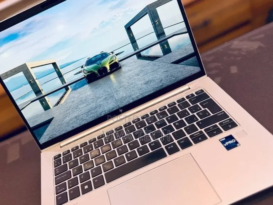 New Laptop HP EliteBook 840 G9 16GB Intel Core i7 SSD 512GB