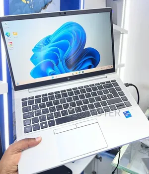 New Laptop HP EliteBook 840 G8 16GB Intel Core i7 SSD 512GB
