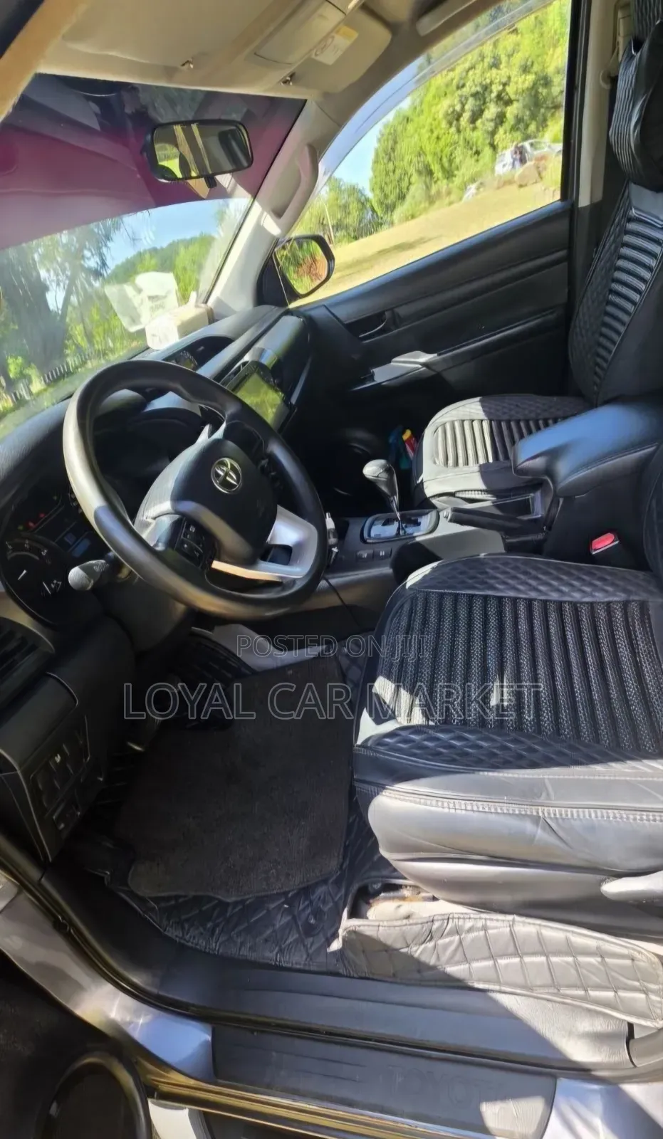 Toyota Hilux 2018 Gray