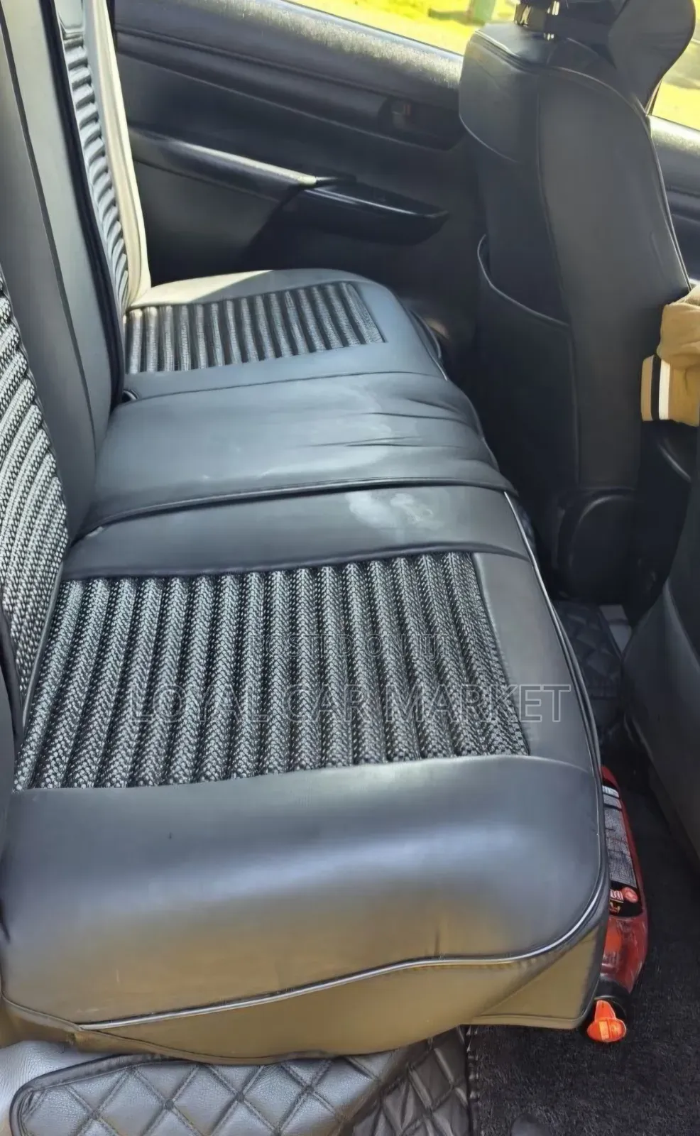 Toyota Hilux 2018 Gray
