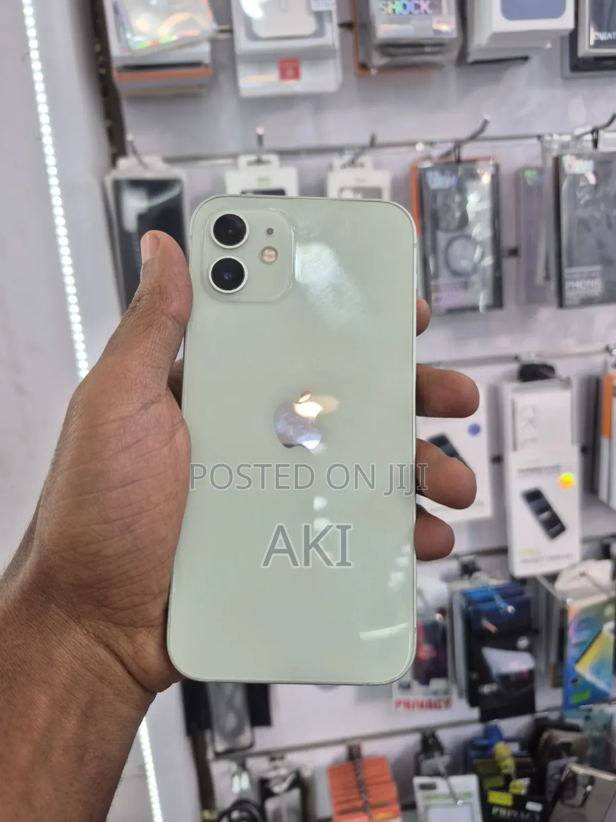 Apple iPhone 12 64 GB