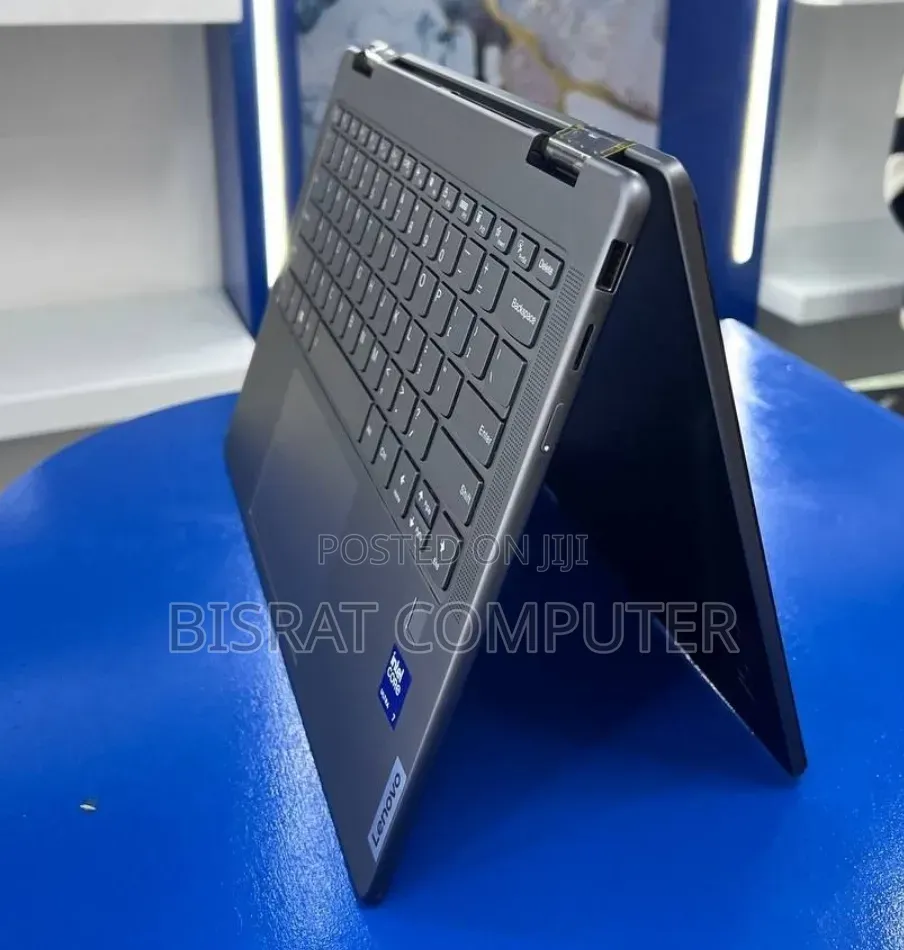 New Laptop Lenovo Yoga 7i 16GB Intel Core Ultra 7 SSD 512GB