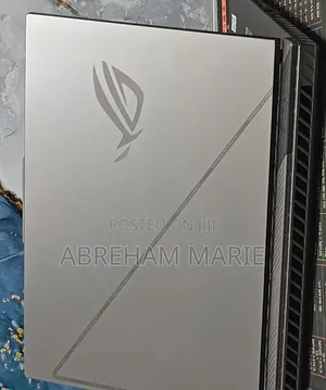 New Laptop Asus ROG Strix G16 G614 16GB Intel Core i7 SSD 1T