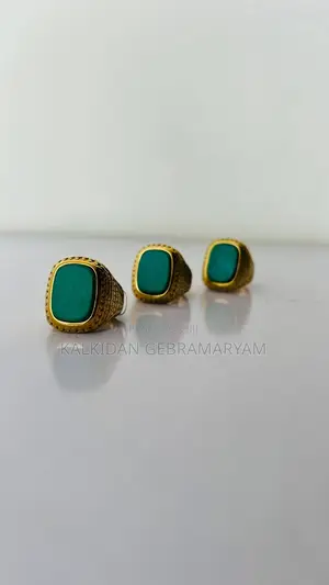 Artificial Jewlary