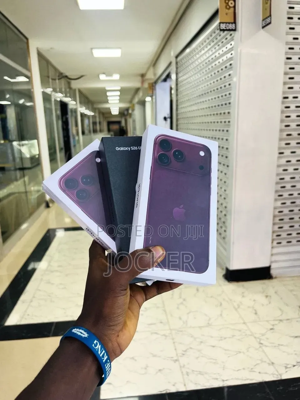 New Apple iPhone 18 Pro 256 GB Red