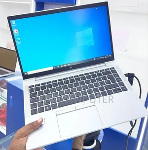 New Laptop HP EliteBook 845 G8 16GB AMD Ryzen 5 SSD 512GB