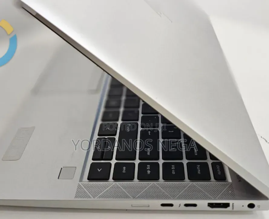 New Laptop HP EliteBook 840 G8 16GB Intel Core i7 SSD 512GB