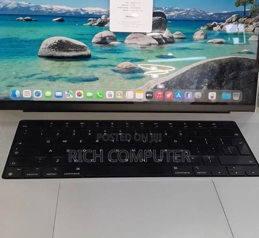 New Laptop Apple MacBook Pro 32GB Apple M1 Pro SSD 1T