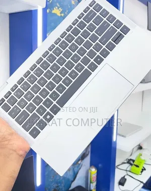 New Laptop HP EliteBook x360 1040 G7 16GB Intel Core i7 SSD 512GB