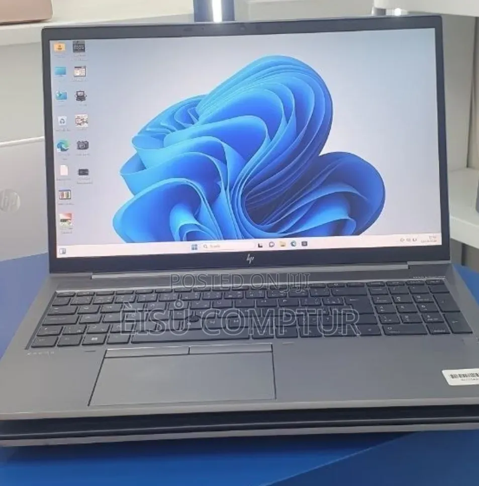 New Laptop HP ZBook Fury 15 G8 16GB Intel Core i7 SSD 512GB