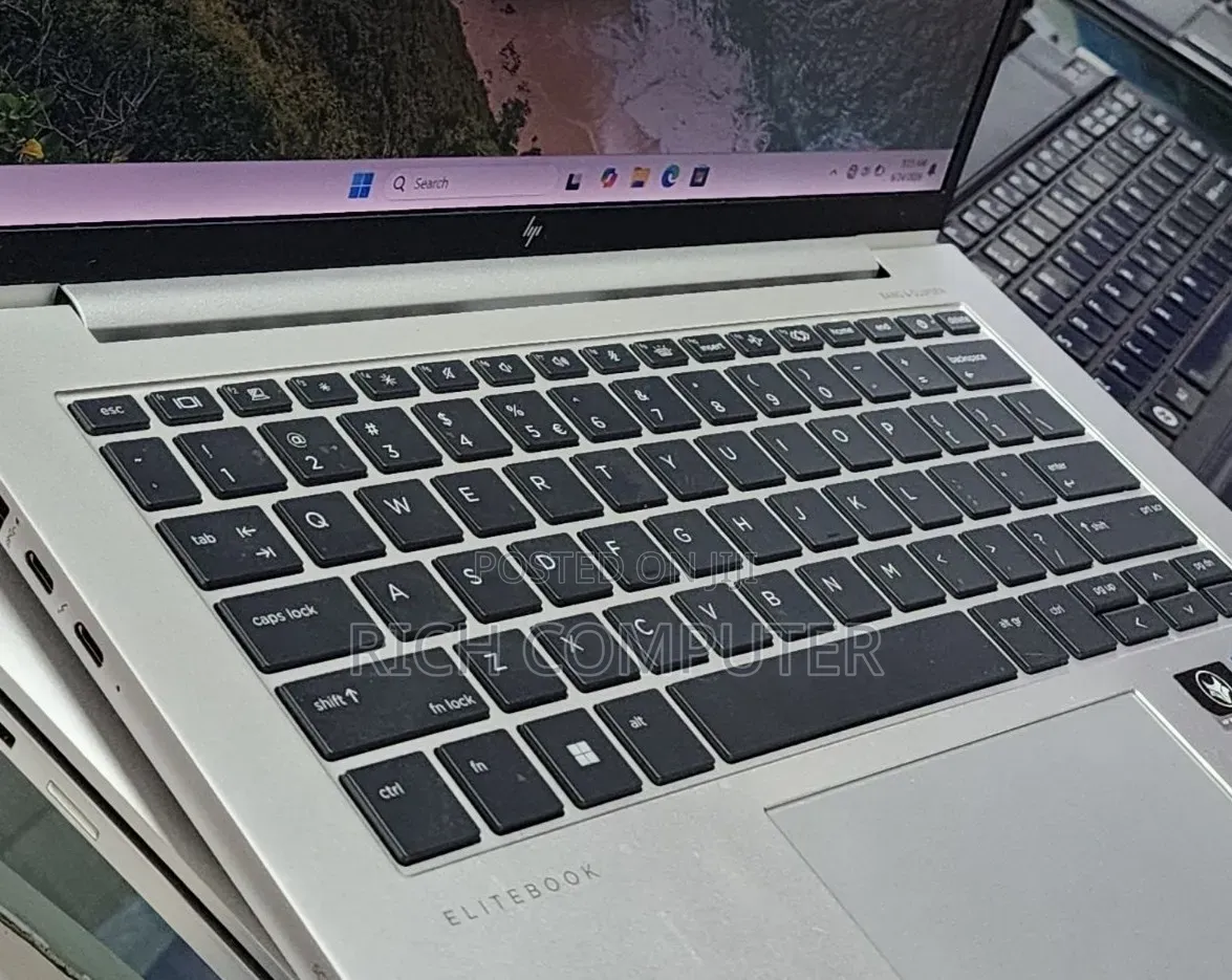 New Laptop HP EliteBook 840 16GB Intel Core i7 SSD 512GB