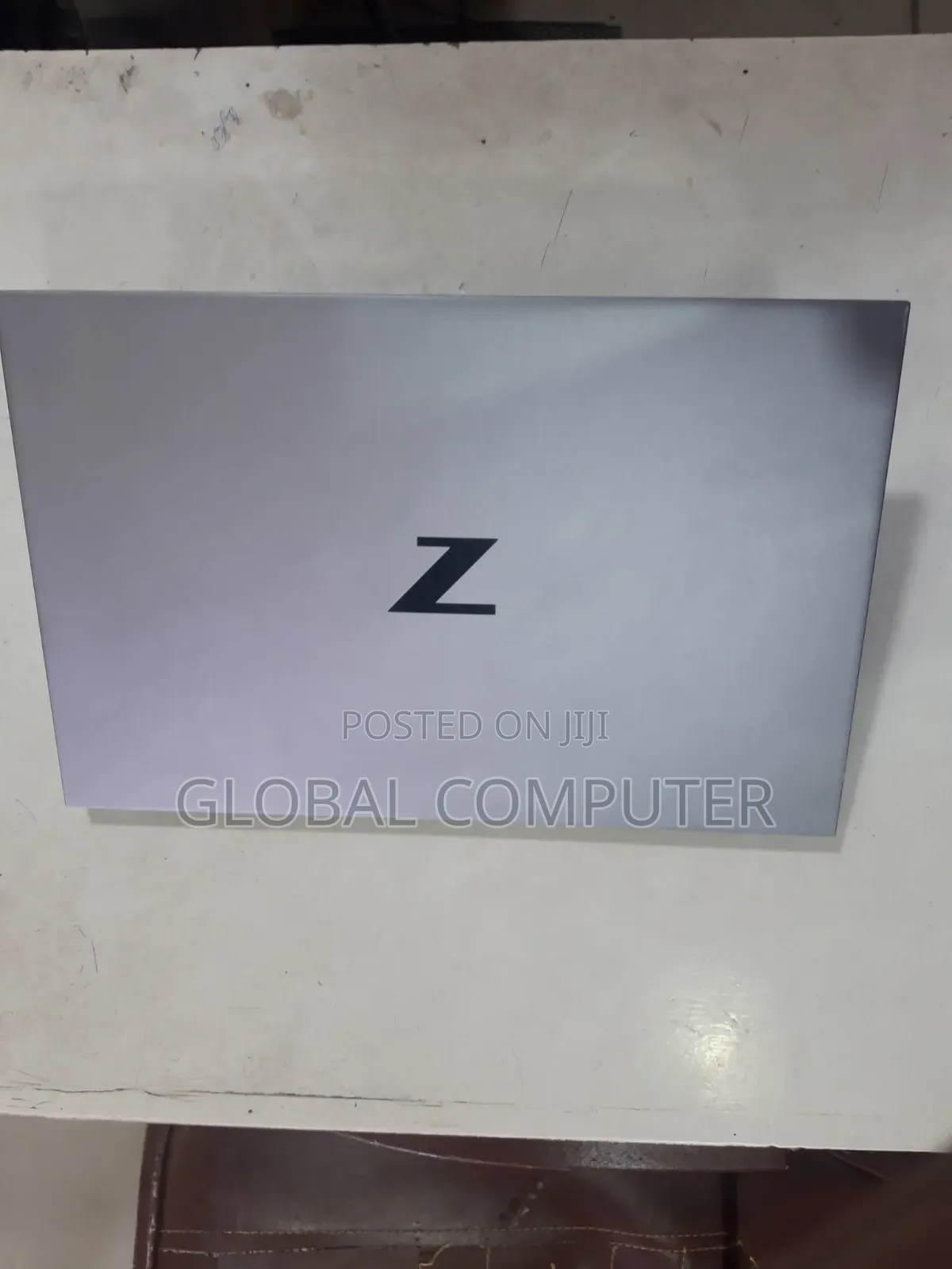 New Laptop HP ZBook Firefly G8 16GB Intel Core i7 SSD 512GB