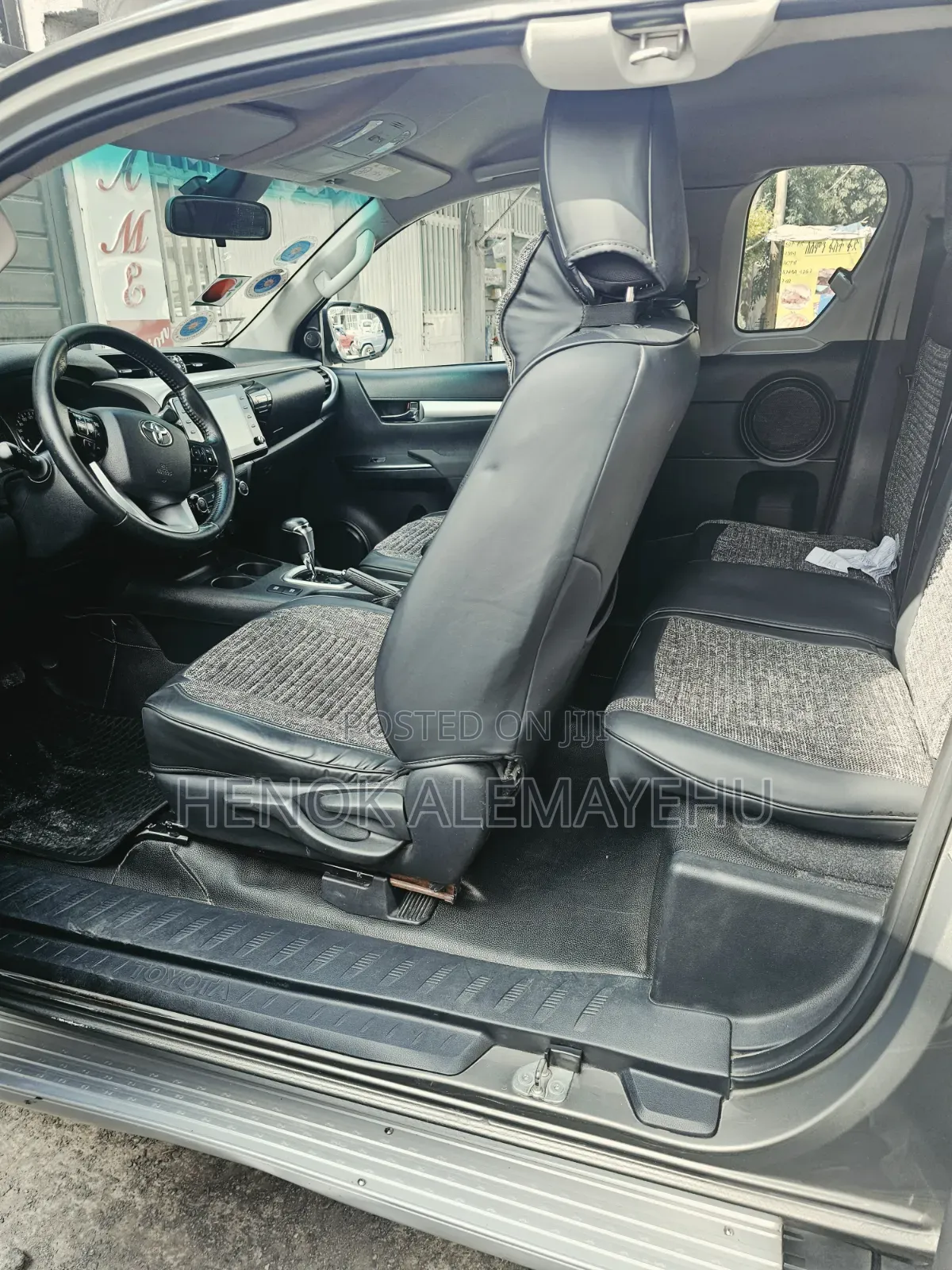 Toyota Hilux 2021 Gray