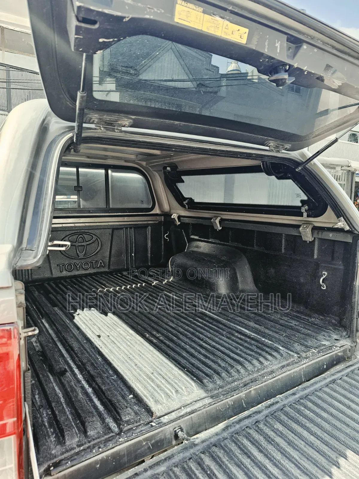 Toyota Hilux 2021 Gray