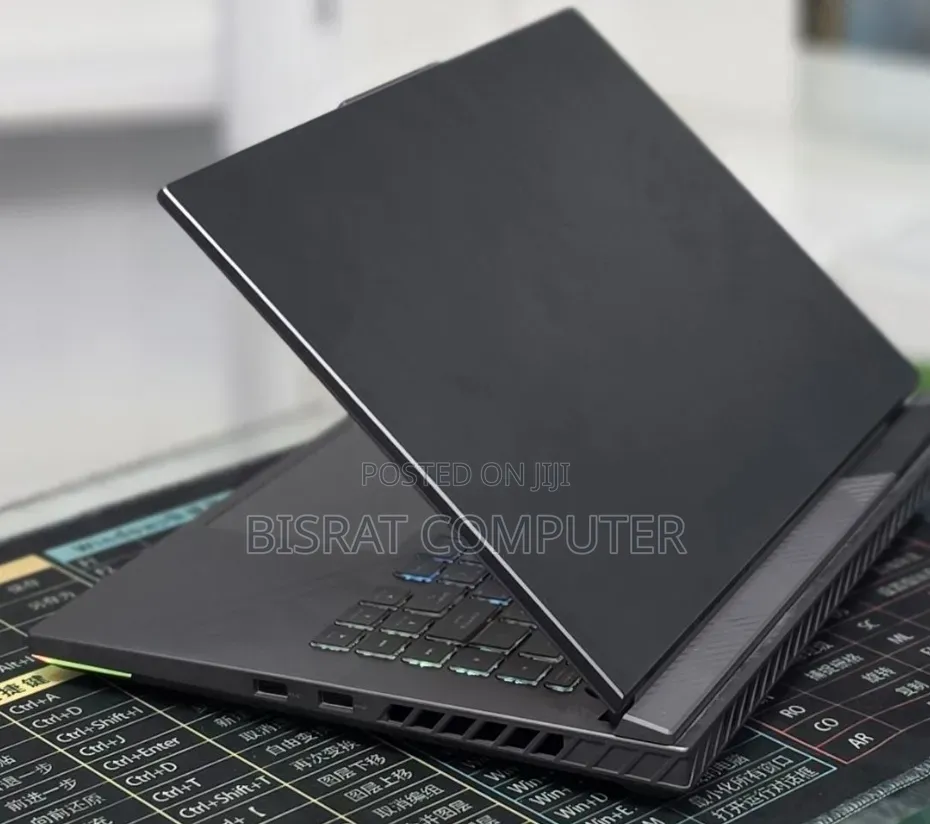 New Laptop Asus ROG Strix G16 G614 16GB Intel Core i5 SSD 512GB