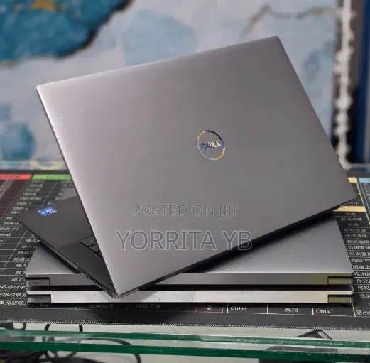 New Laptop Dell Precision 5560 32GB Intel Core i7 SSD 1T