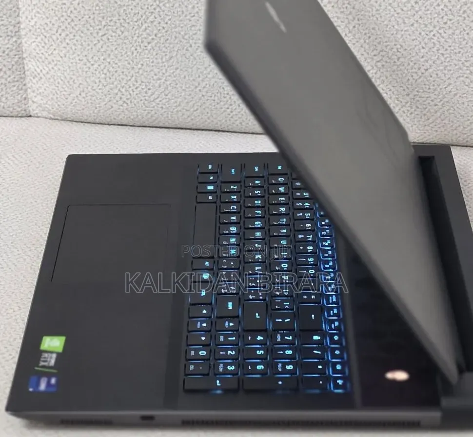New Laptop Alienware M18 R2 32GB Intel Core i9 SSD 2T