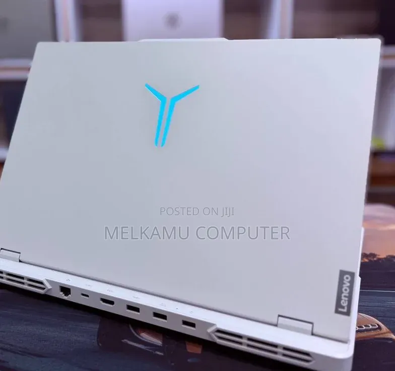 New Lenovo Legion Y7000P IRX9 Gaming Laptop 16GB Intel Core i9 SSD 1T