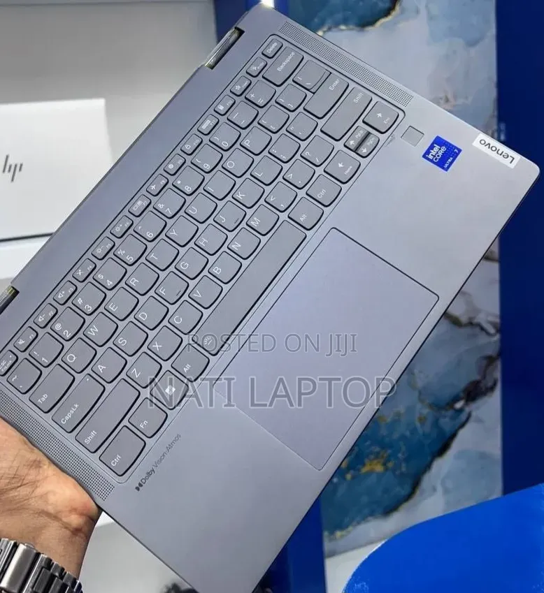 New Laptop Lenovo Yoga 7i 16GB Intel Core Ultra 7 SSD 512GB