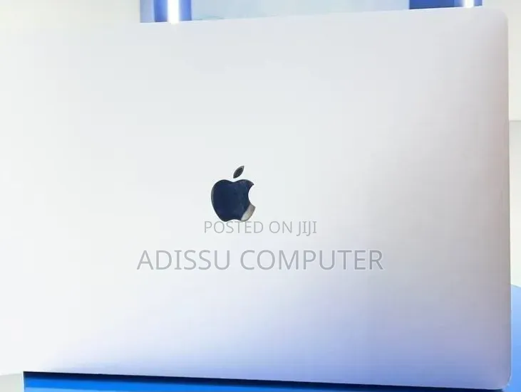 New Laptop Apple MacBook Pro 2019 32GB Intel Core i9 SSD 1T