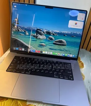 New Laptop Apple MacBook Pro 2021 M1 16GB Intel Core Ultra 7 SSD 512GB