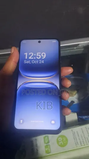 Tecno Spark 40 128 GB Gray
