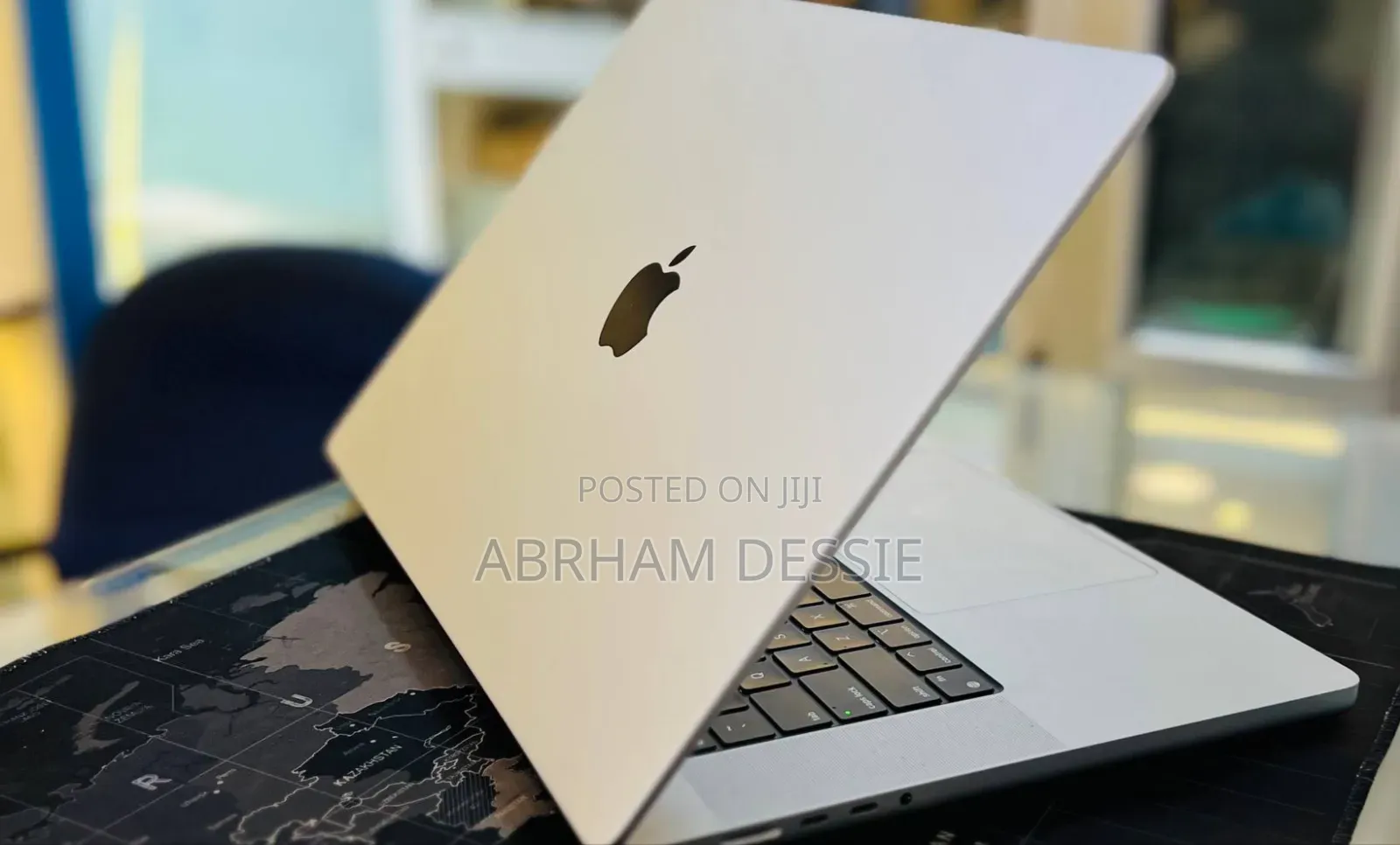 New Laptop Apple MacBook Pro 2021 M1 32GB Apple M1 Pro SSD 1T
