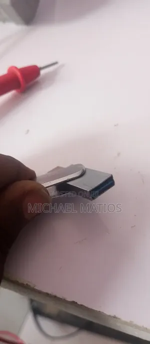 128gbFlash SanDisk