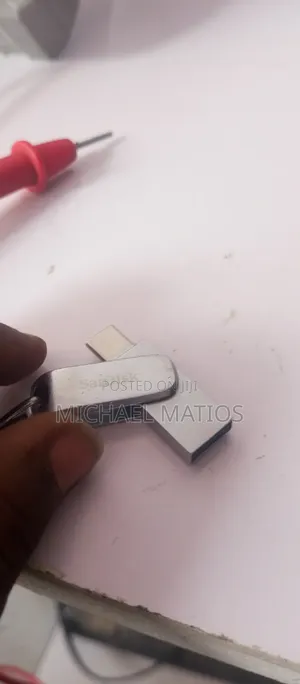 128gbFlash SanDisk