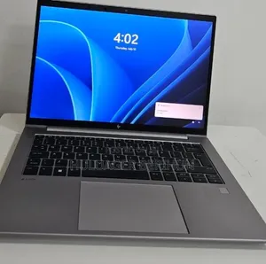 New Laptop HP ZBook Firefly 16 G10 16GB Intel Core i5 SSD 512GB