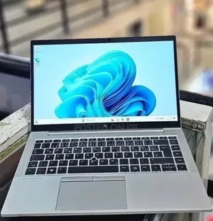 New Laptop HP EliteBook 840 G8 16GB Intel Core i5 SSD 512GB