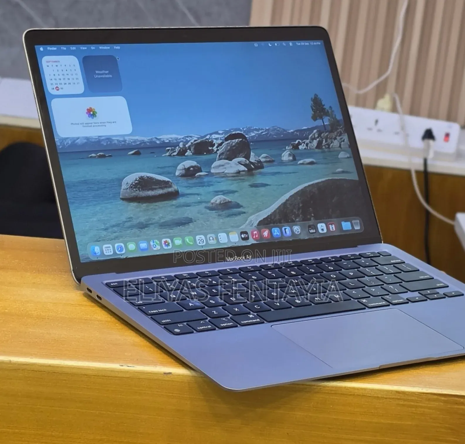 New Laptop Apple MacBook Air 2020 M1 16GB Intel Core i7 SSD 512GB