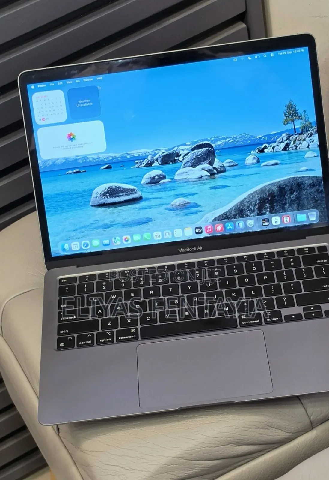 New Laptop Apple MacBook Air 2020 M1 16GB Intel Core i7 SSD 512GB