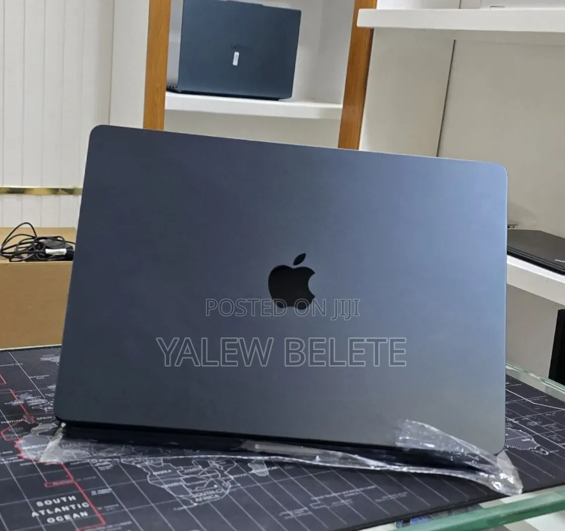 New Laptop Apple MacBook Air 2026 M5 16GB Apple M5 SSD 512GB