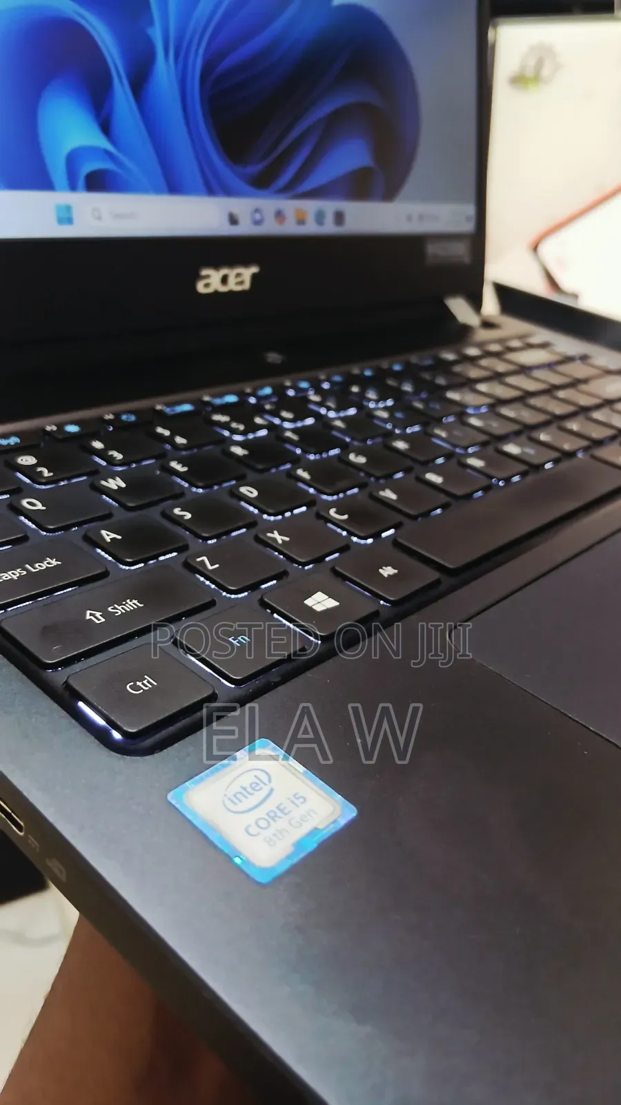 New Laptop Acer TravelMate X5 8GB Intel Core i5 SSD 256GB