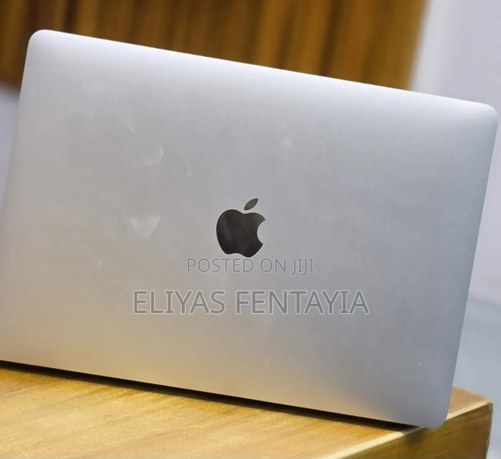 New Laptop Apple MacBook Air 2020 M1 8GB Intel Core i5 SSD 256GB