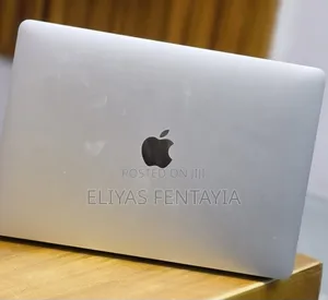 New Laptop Apple MacBook Air 2020 M1 8GB Intel Core i5 SSD 256GB