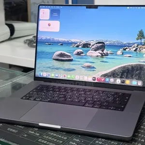 New Laptop Apple MacBook Pro 2021 M1 32GB Apple M1 Pro SSD 512GB