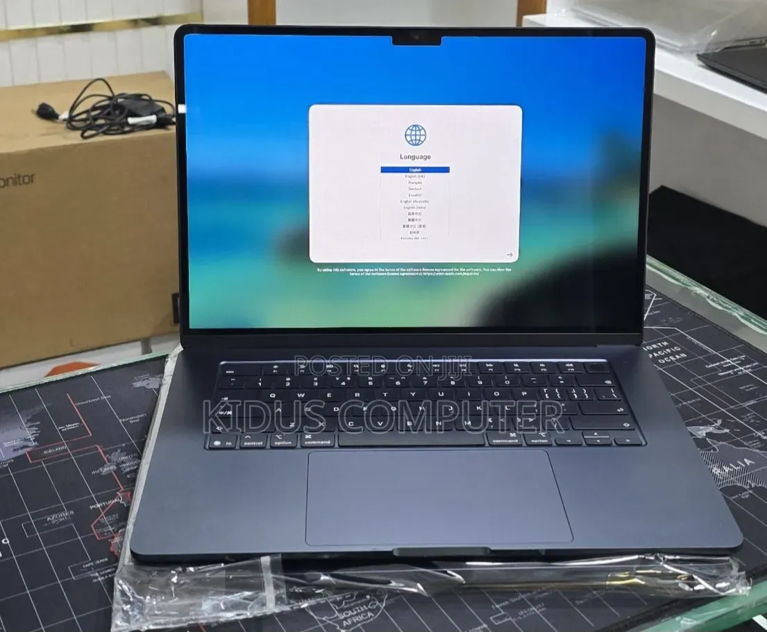 New Laptop Apple MacBook Air 2026 M5 16GB Apple M5 SSD 512GB