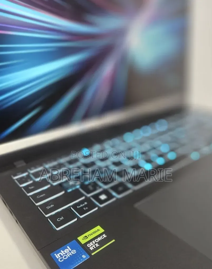 New Laptop Asus Vivobook 16 16GB Intel Core i7 SSD 512GB