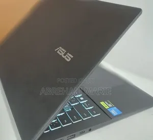 New Laptop Asus Vivobook 16 16GB Intel Core i7 SSD 512GB