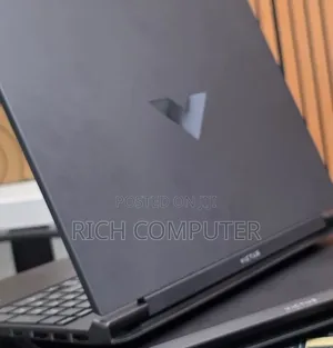 New Laptop HP Victus 15 16GB AMD Ryzen 7 SSD 512GB