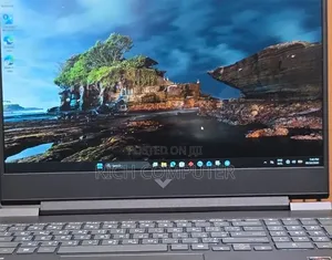 New Laptop HP Victus 15 16GB AMD Ryzen 7 SSD 512GB
