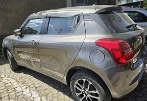 Suzuki Swift 2021 Gray