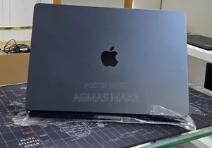 New Laptop Apple MacBook Air 2026 M5 16GB Apple M5 SSD 512GB