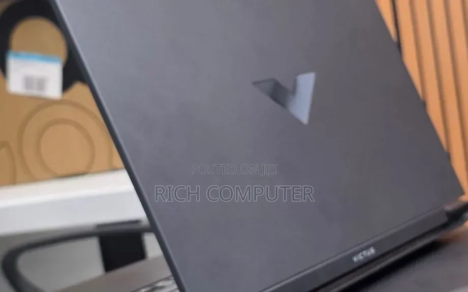 New Laptop HP Victus 15 16GB AMD Ryzen 7 SSD 512GB